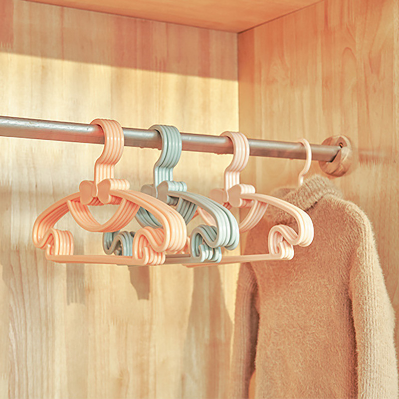 10 Pieces of Children's Hanger - огляд і ціна Baby Clothing Display